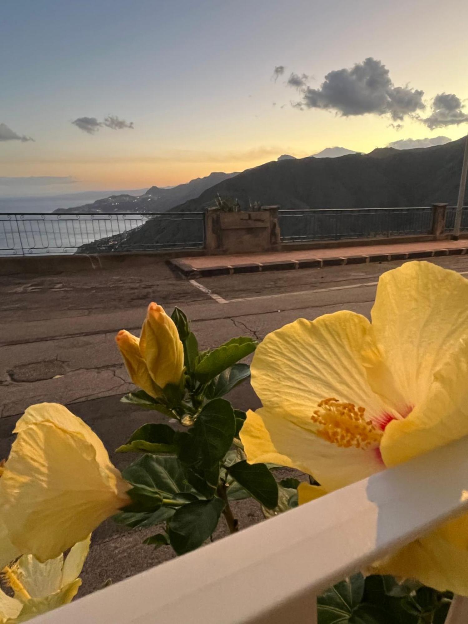 Casanima Vista Incantevole Vicino Taormina ฟอร์ซาดาโกร ภายนอก รูปภาพ